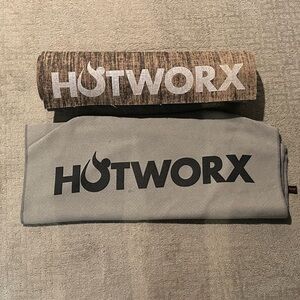 Hotworx mat and towel